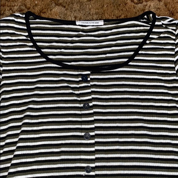 Pacsun long sleeve top!! - Picture 2 of 4